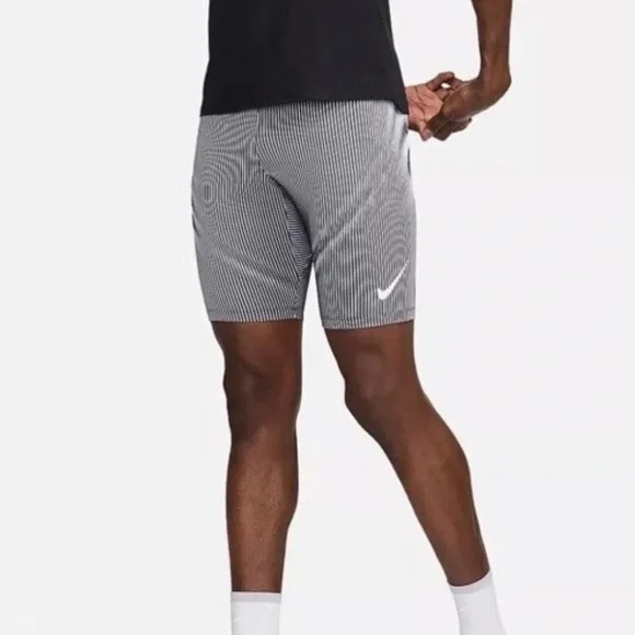 Nike AeroSwift Dri-FIT ADV 1/2-Length Running Tights Men's Size XL FN3369-013